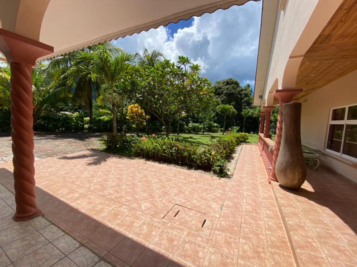 Bayview Villas Seychelles 昂斯布瓦洛 外观 照片