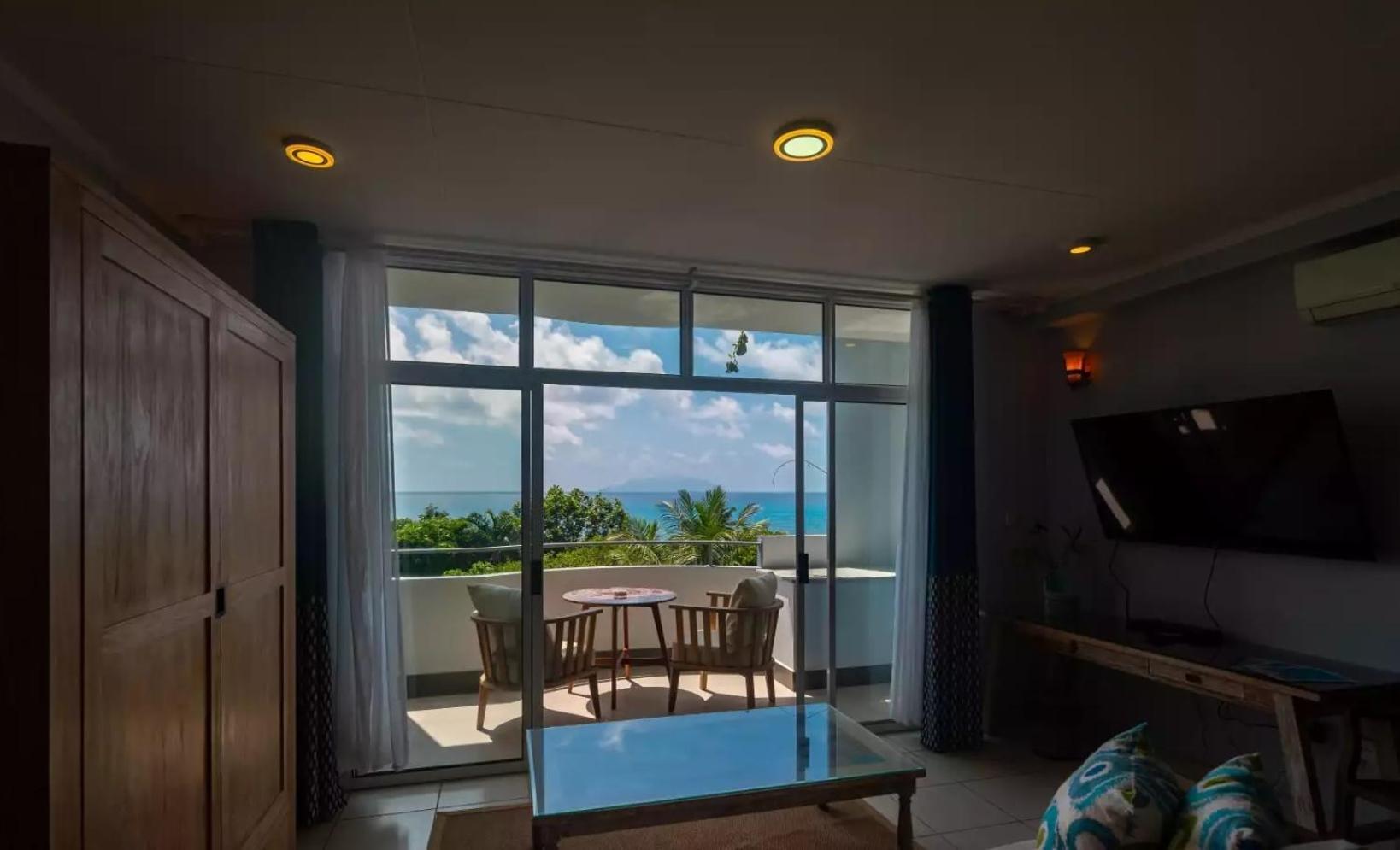 Bayview Villas Seychelles 昂斯布瓦洛 外观 照片