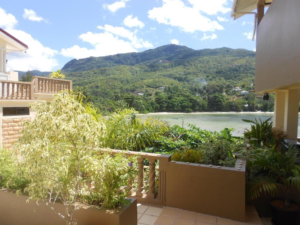 Bayview Villas Seychelles 昂斯布瓦洛 外观 照片